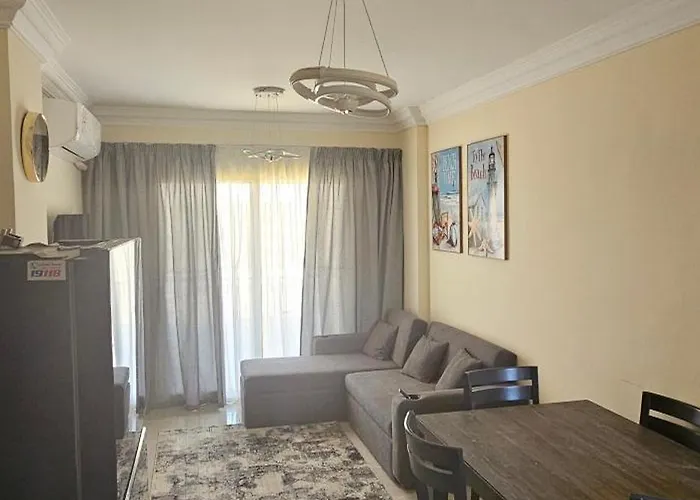 Rahaf Palm *